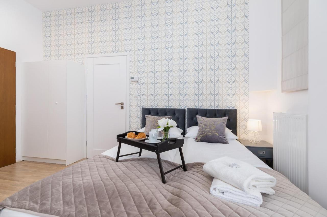 Beautiful Apartments Krakow Dietla By Noclegi Renters Extérieur photo